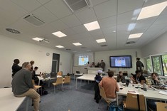 Studenci podczas pracy ścieżka 4,