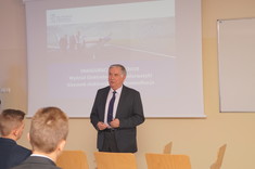 https://weii.prz.edu.pl/files/upload/6/public/zdjecia/bs/dsc07437.jpg