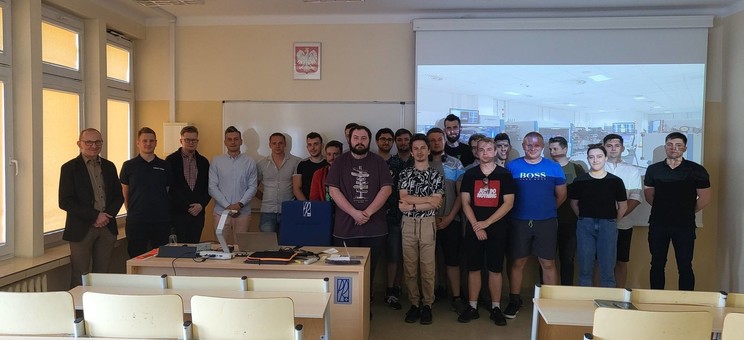 Przedstawiciele firmy Talking' Things i uczestnicy wykładu