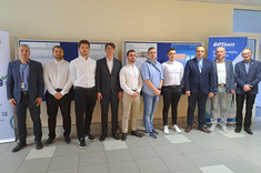 Laureaci konkursu z członkami komitetu organizacyjnego i naukowego. 