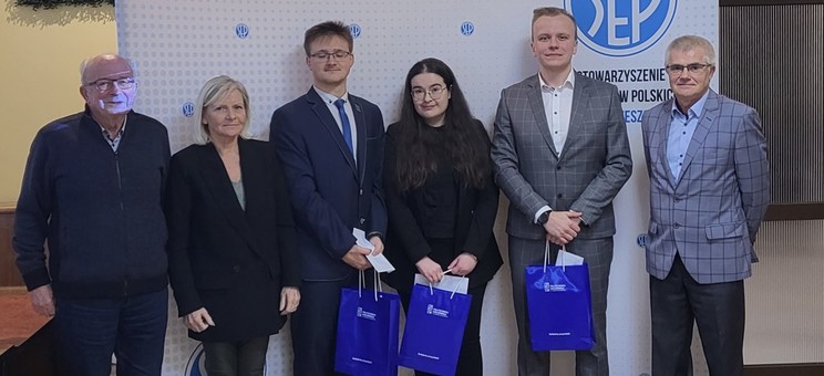 Laureaci konkursu razem z członkami SEP oddział Rzeszów