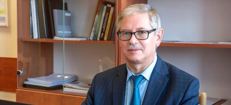 prof. dr hab. inż. Robert Hanus