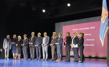 Dr inż. Grzegorz Błąd odznaczony Złotą Odznaką ZNP