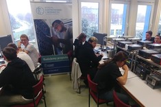 Uczniowie podczas zajęć