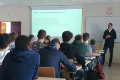 Studenci WEiI na wykładzie